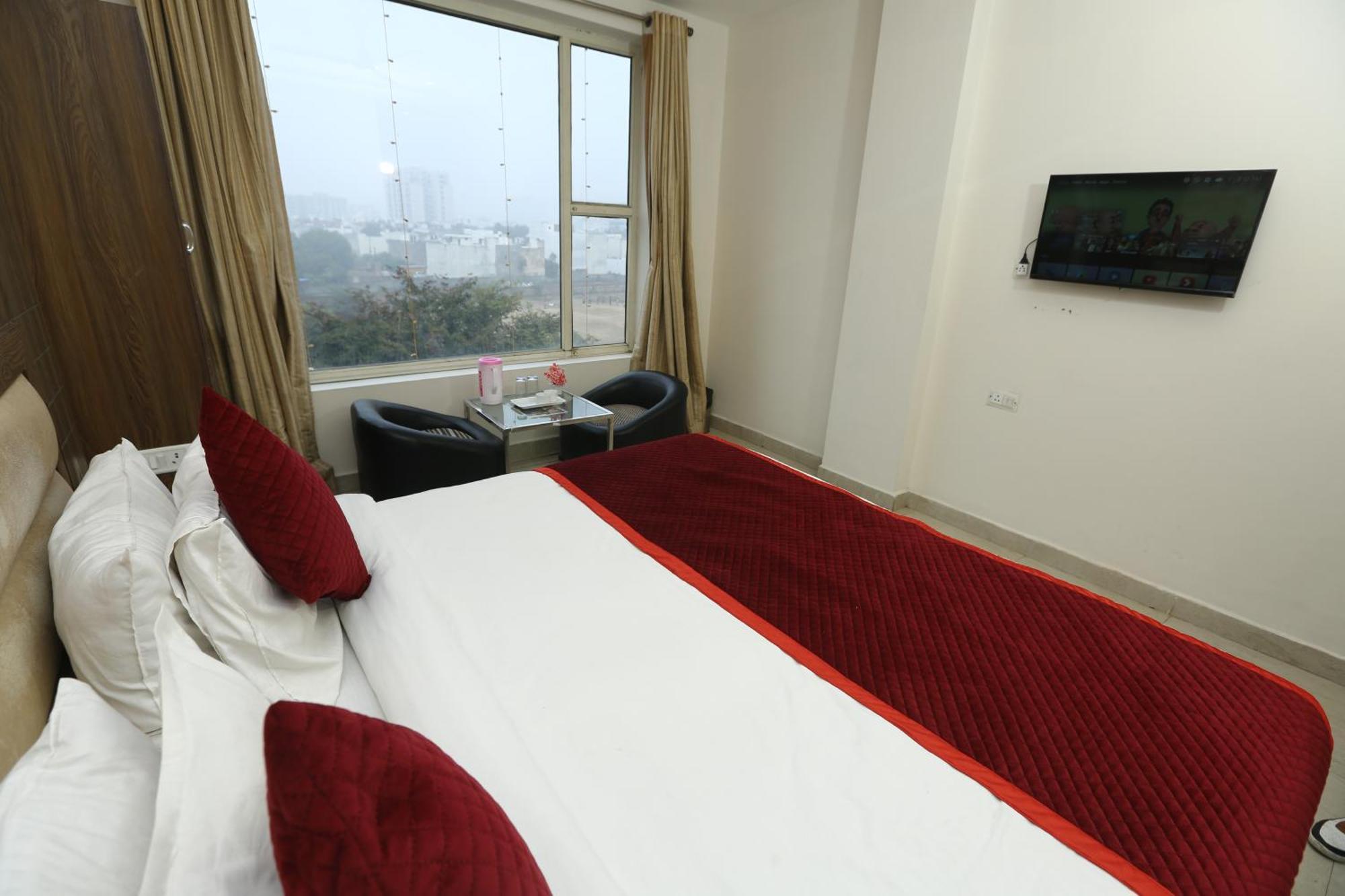 24 Hotel & Resort Agra  Eksteriør billede